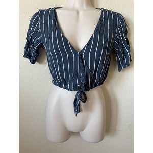 LA Hearts Blue Striped V Neck Short Sleeve Front Tie Women’s Crop Top Size XS